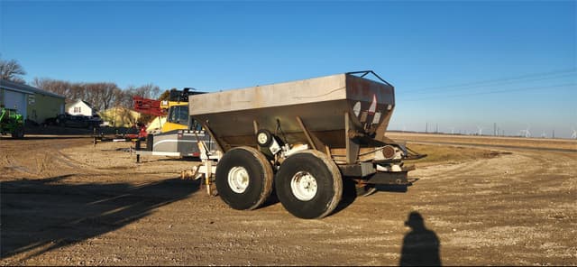 Image of Tyler Moonwalk 280 equipment image 1