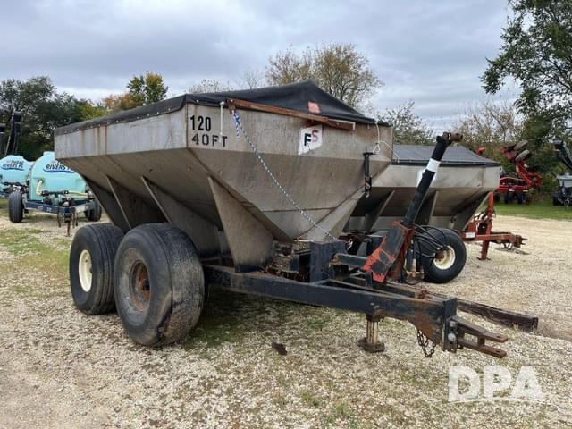 Image of Tyler Moonwalk equipment image 2