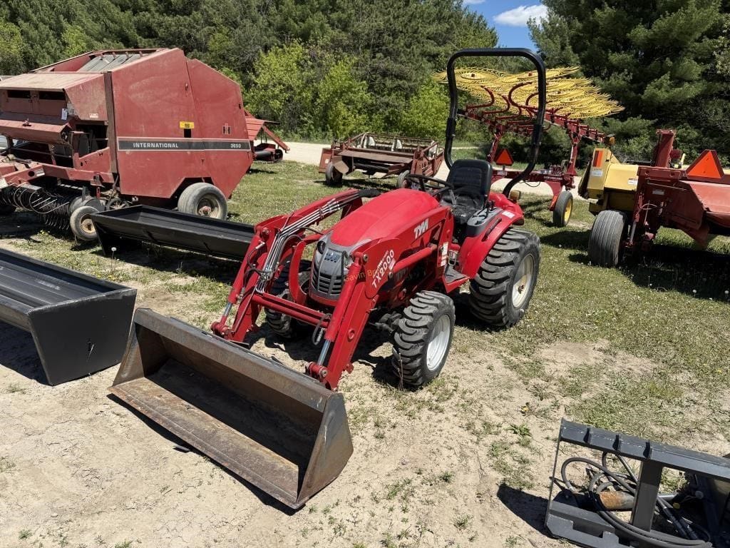 TYM T293 Equipment Image0
