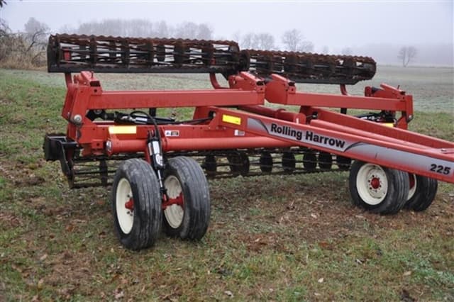 Image of Unverferth 225 equipment image 2