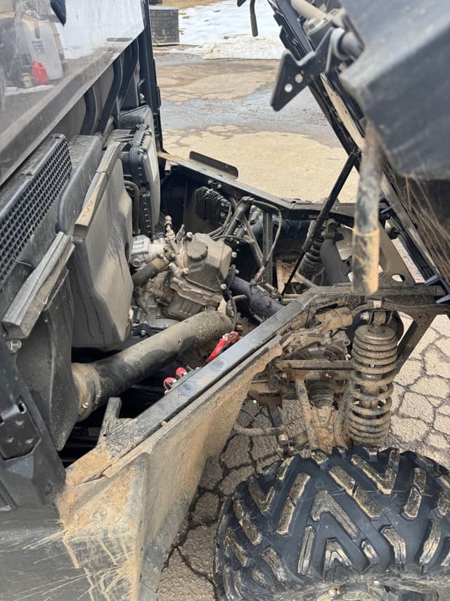 Image of CFMoto UForce 600 equipment image 4