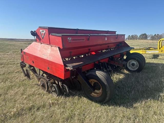 Image of United Farm Tools 5000 equipment image 2
