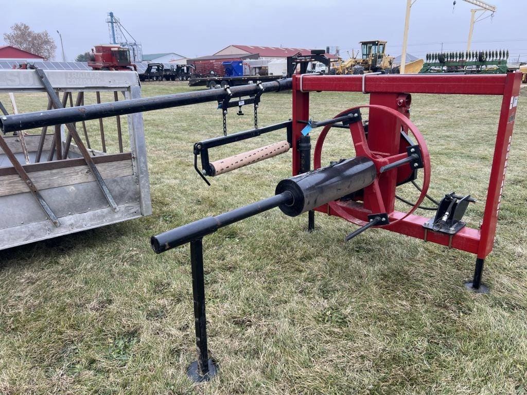 Unverferth Round-About Equipment Image0