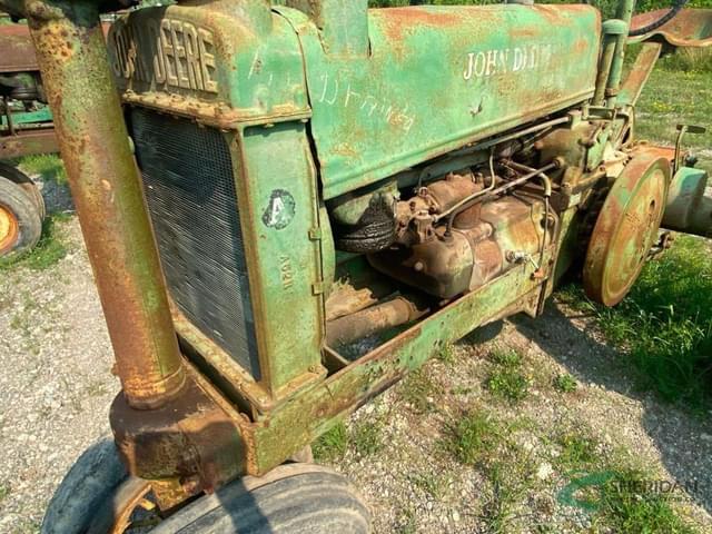 Image of John Deere A equipment image 2