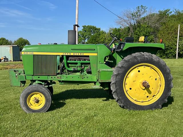 Image of John Deere 4030 equipment image 1