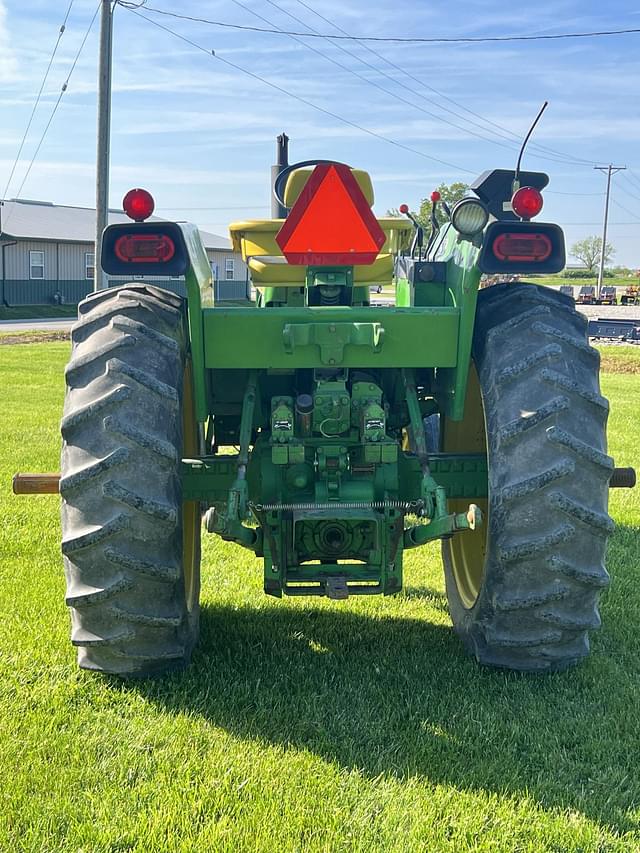Image of John Deere 4030 equipment image 3