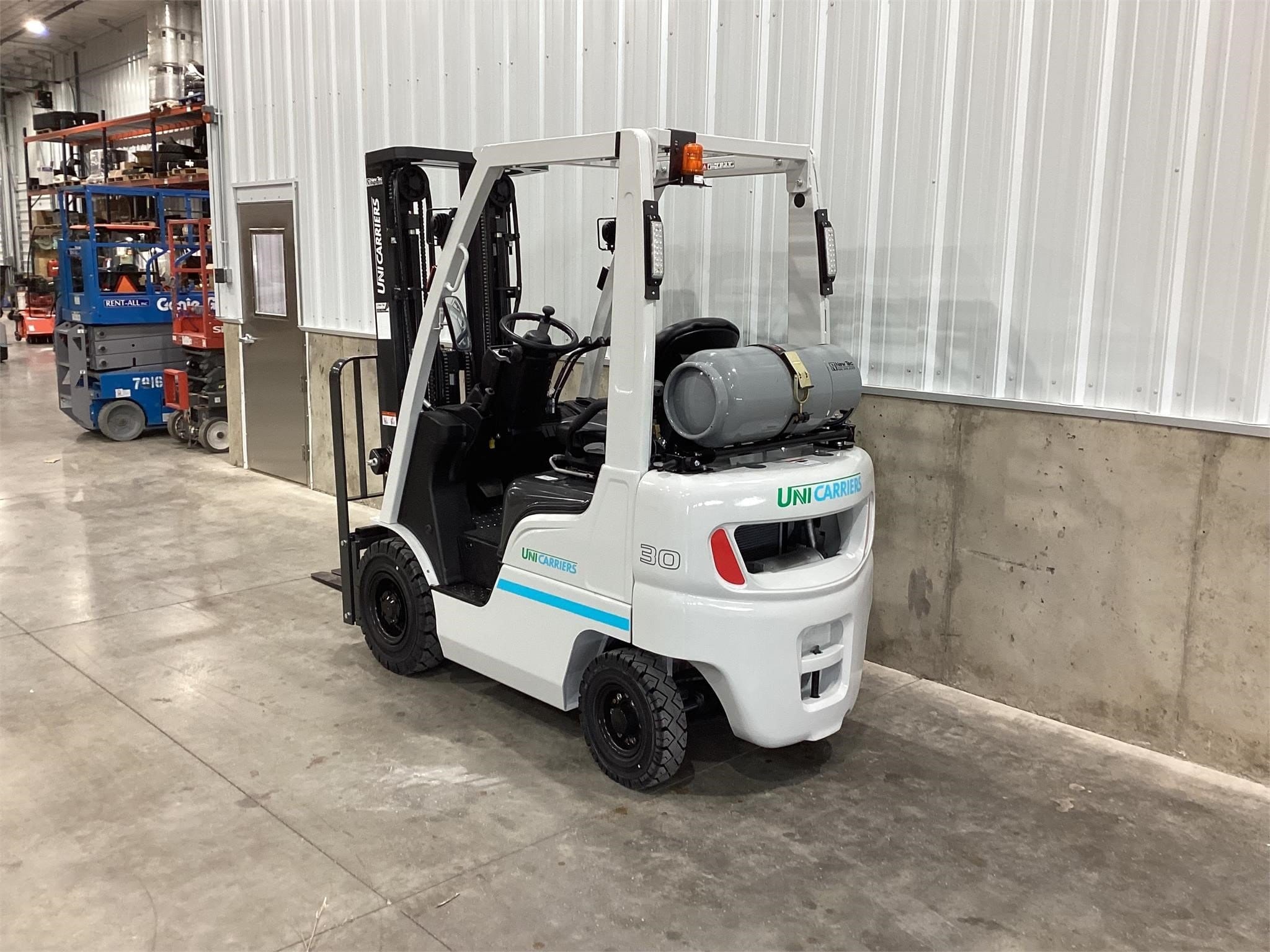 2024 Unicarriers PF30 Equipment Image0