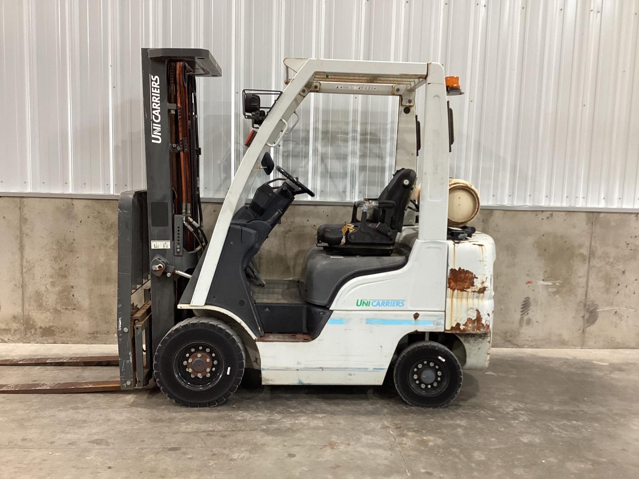 2018 Unicarriers PF40 Equipment Image0
