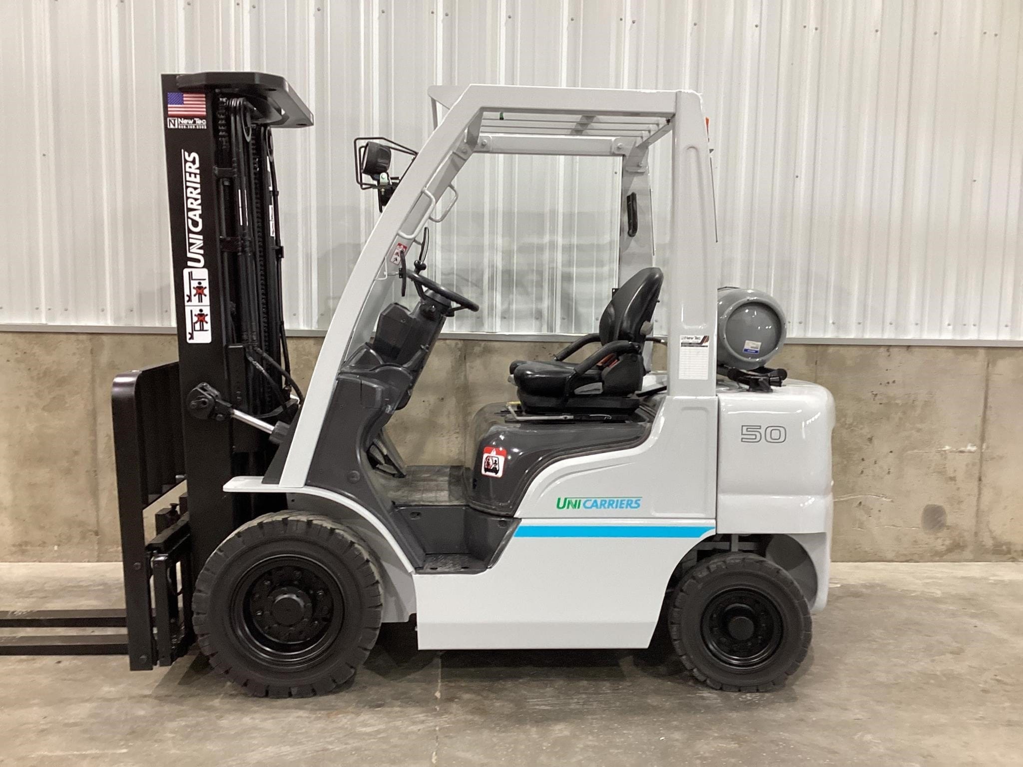 2022 Unicarriers PF50 Equipment Image0
