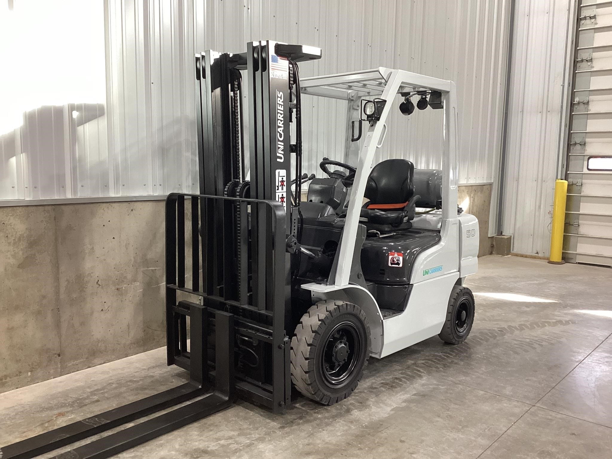 2022 Unicarriers PF50 Equipment Image0