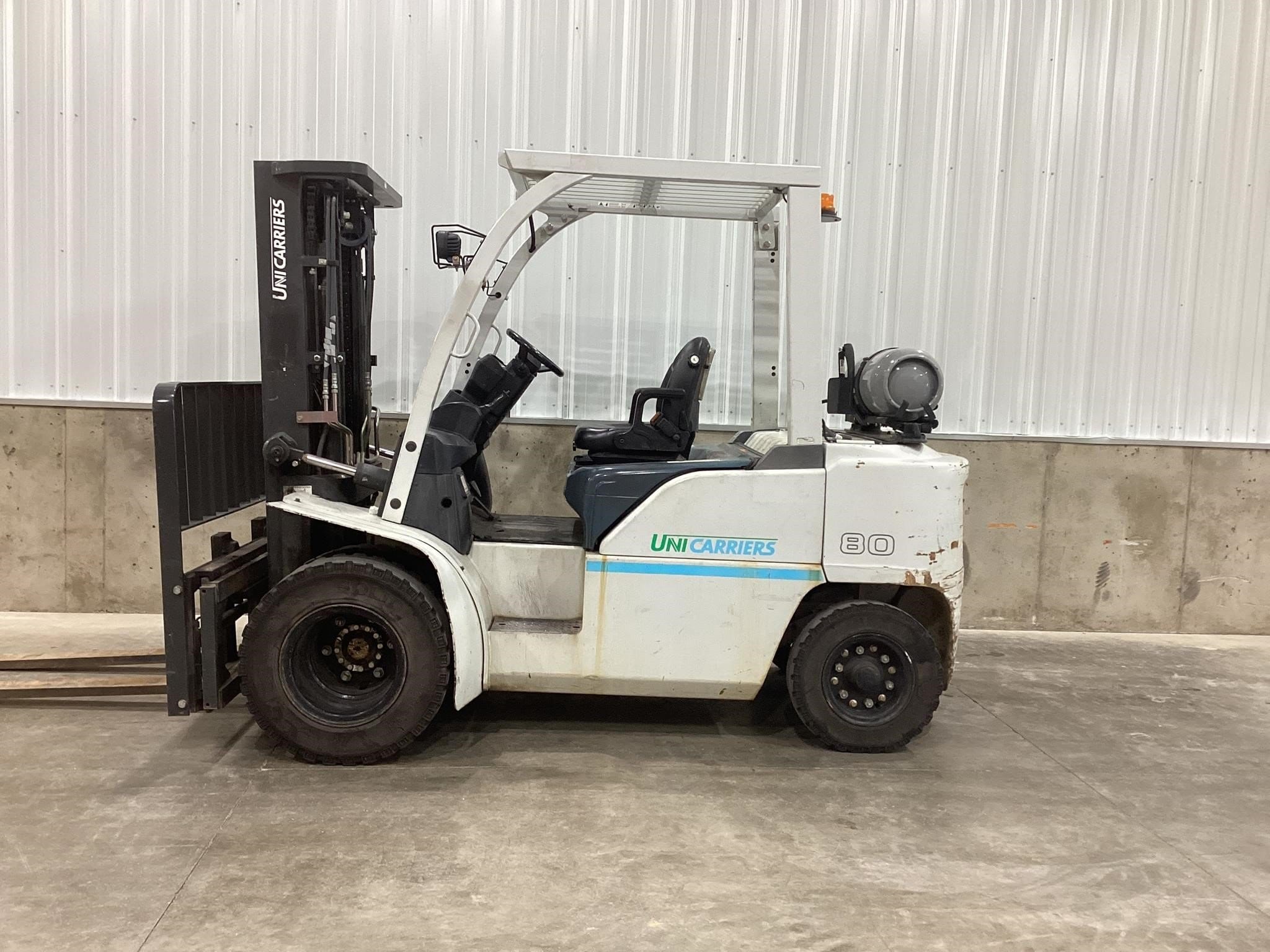 2016 Unicarriers 80 Equipment Image0