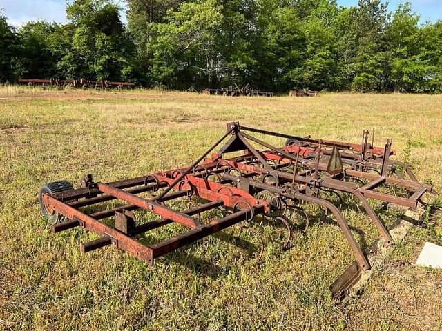 Image of United Farm Tools FC equipment image 2