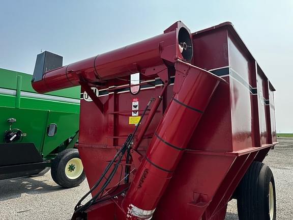 Image of United Farm Tools 400 equipment image 2