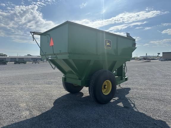 Image of United Farms 400 equipment image 4