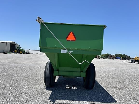 Image of United Farm Tools 400 equipment image 3