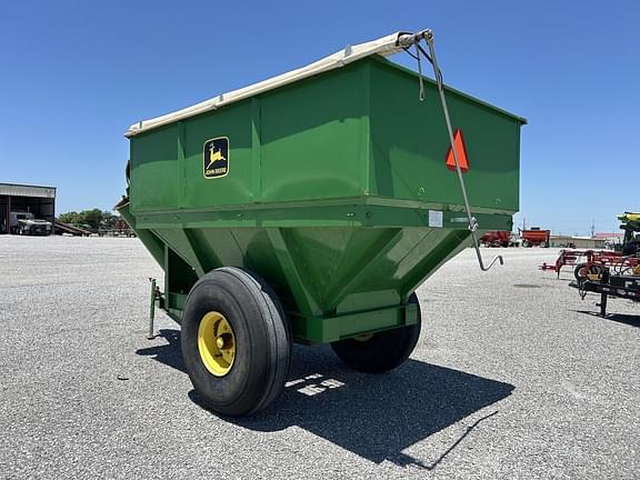 Image of United Farm Tools 400 equipment image 2