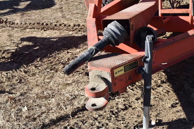 Image of United Farm Tools 500 equipment image 3