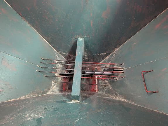 Image of United Farm Tools 400 equipment image 3