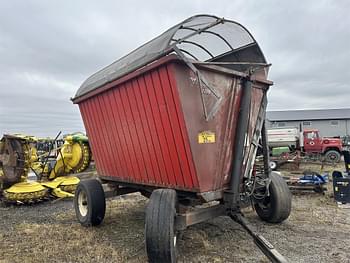 United Farm Tools 4200 Equipment Image0