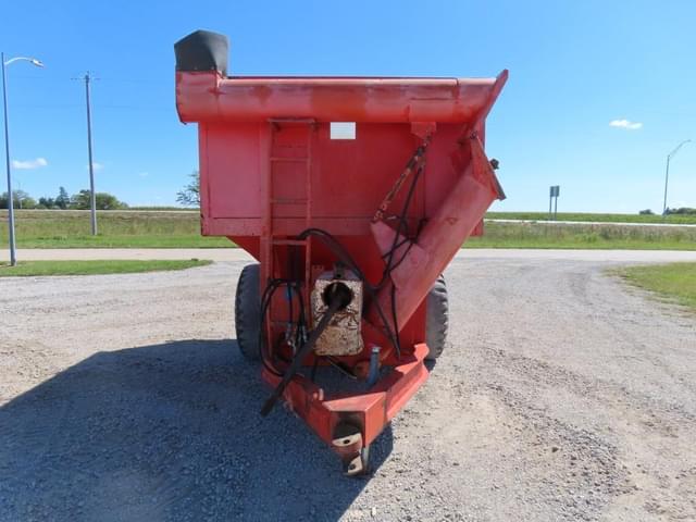 Image of United Farm Tools 444 equipment image 2