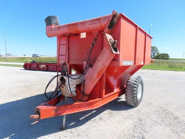 Image of United Farm Tools 444 equipment image 1