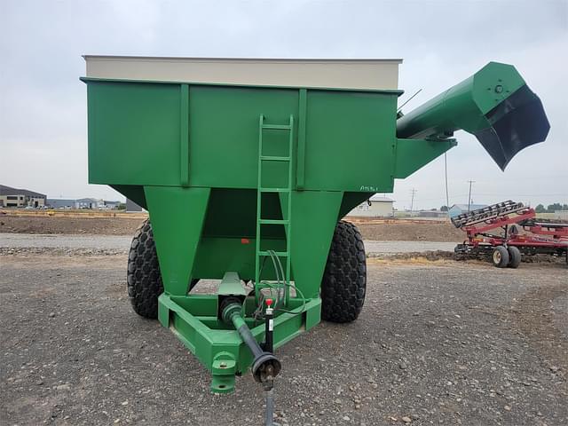 Image of United Farm Tools 500 equipment image 1