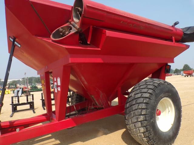 Image of United Farm Tools 500 equipment image 3