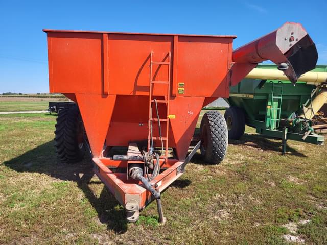 Image of United Farm Tools 500 equipment image 4