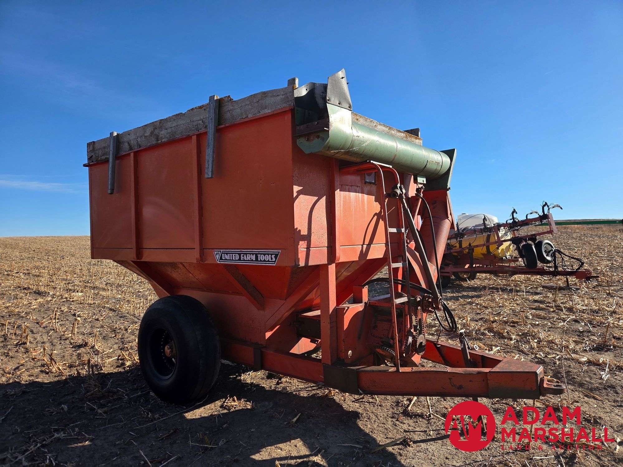 United Farm Tools 444 Equipment Image0