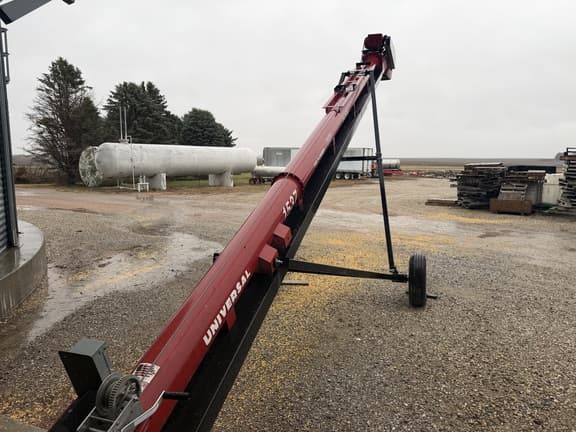 Image of Universal 1537 equipment image 4