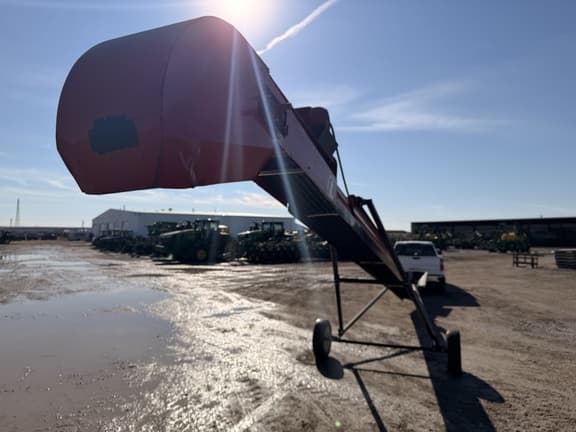 Image of Universal 1537 equipment image 4