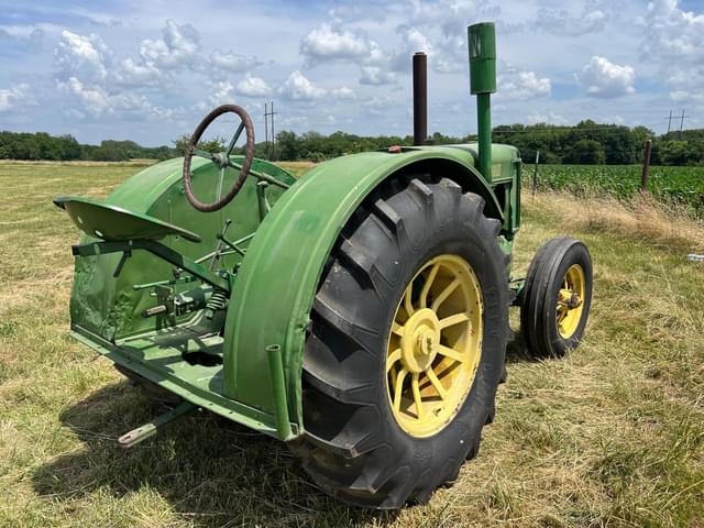Image of John Deere D equipment image 2