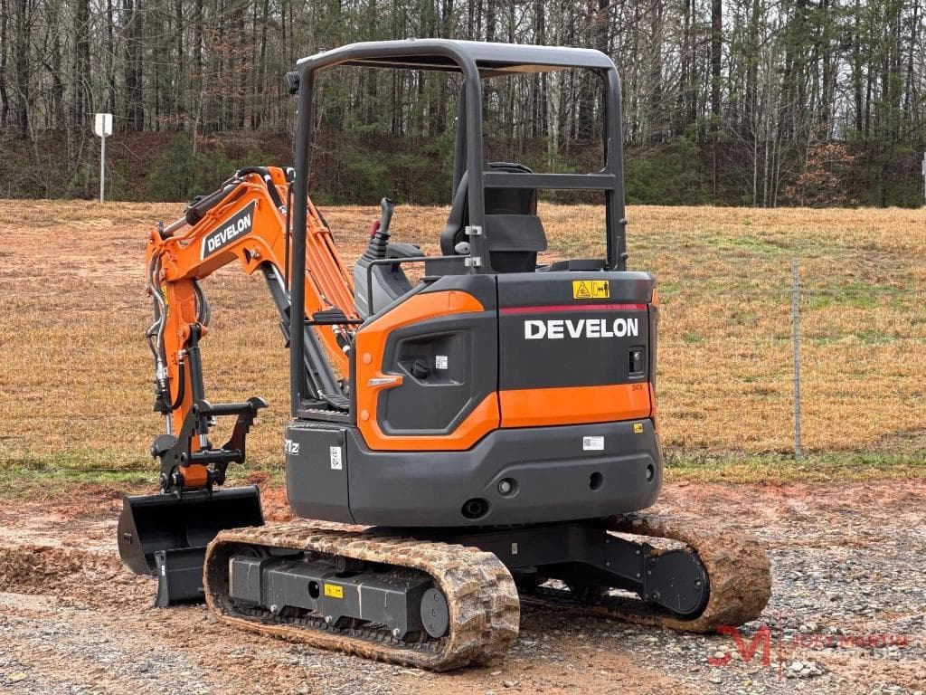 Image of Develon DX27Z-7 Primary image