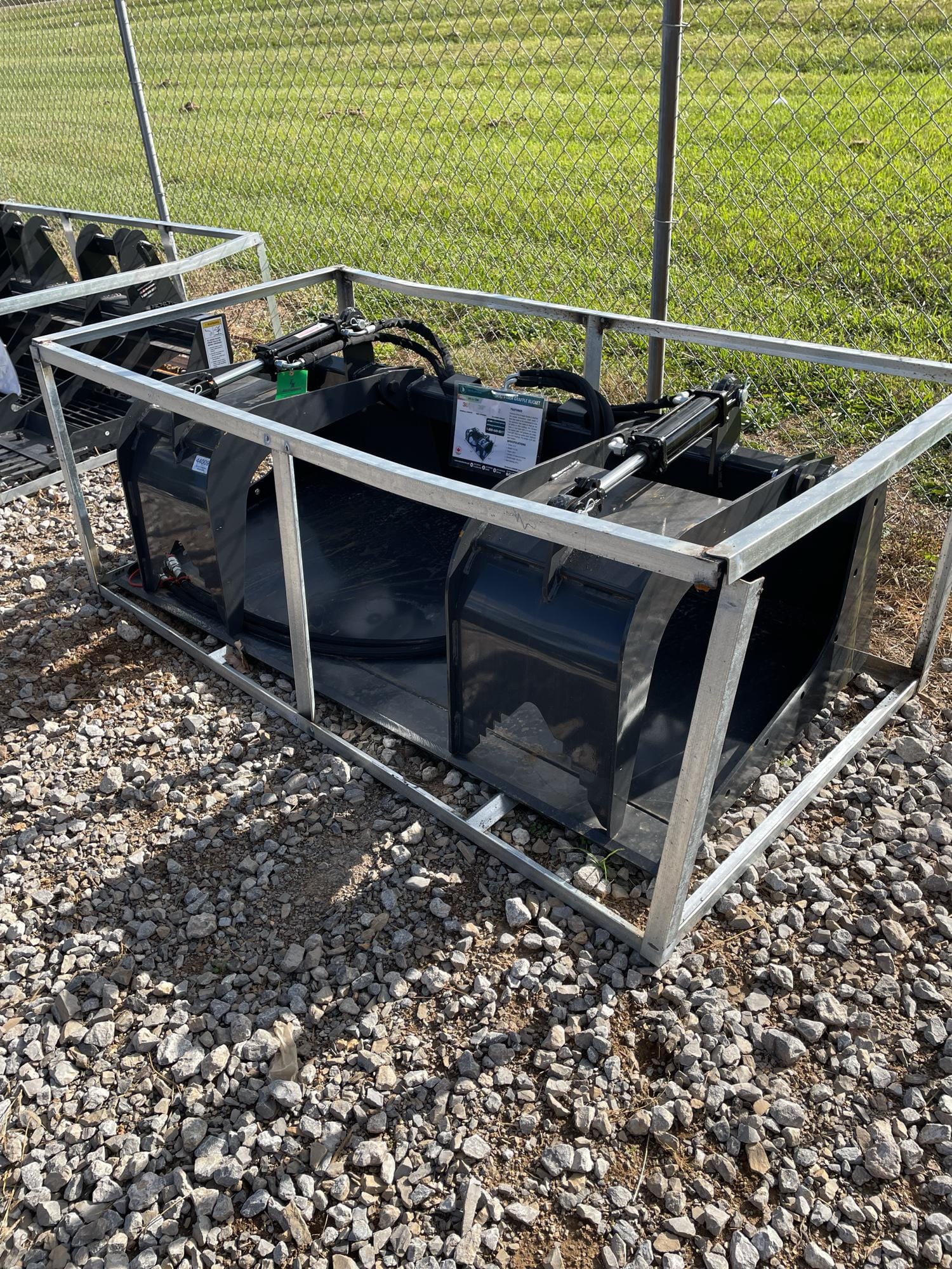 Main image Wolverine GB-11-72W