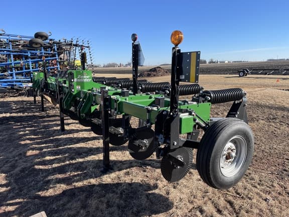 Image of Unverferth Zone-Builder 122 Primary image