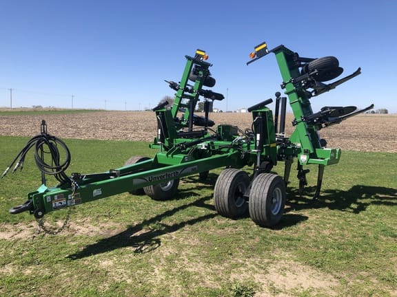 Unverferth Zone-Builder 122 Equipment Image0