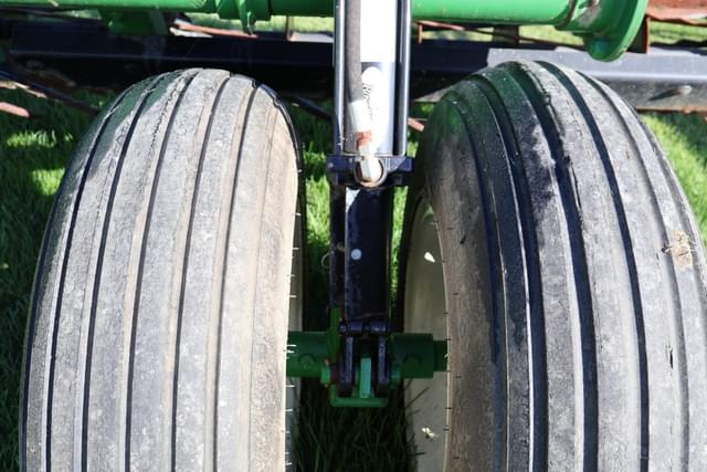 Image of Unverferth 1225 equipment image 3