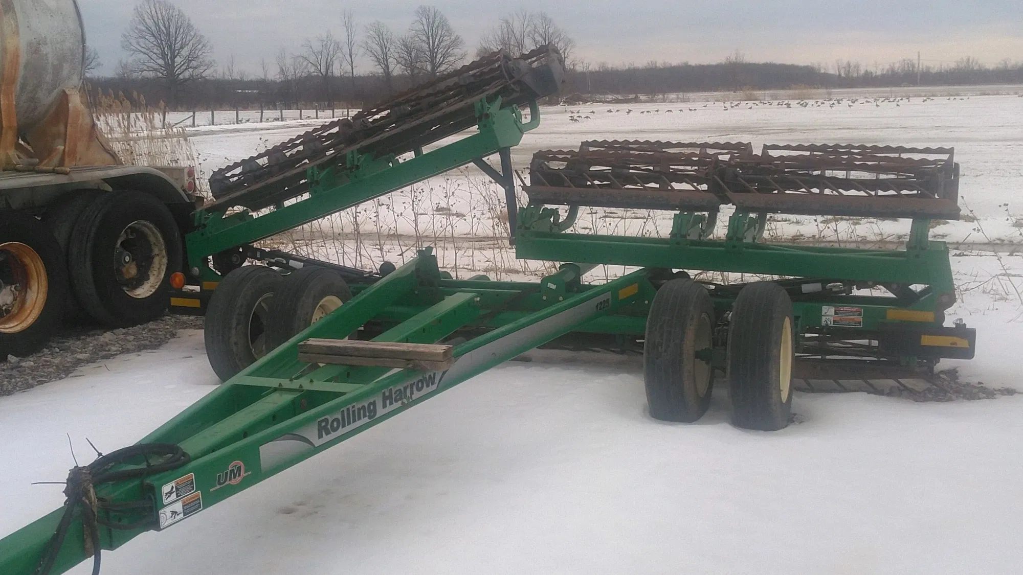 Unverferth 1225 Equipment Image0