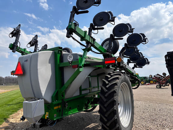 Image of Unverferth 1800 equipment image 3