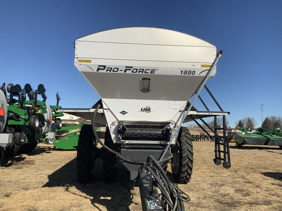 Image of Unverferth Pro Force 1850 Image 1