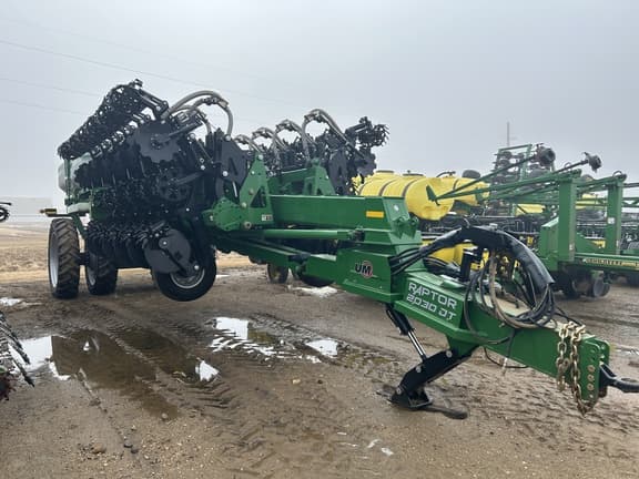 Image of Unverferth Raptor 2030DT equipment image 4