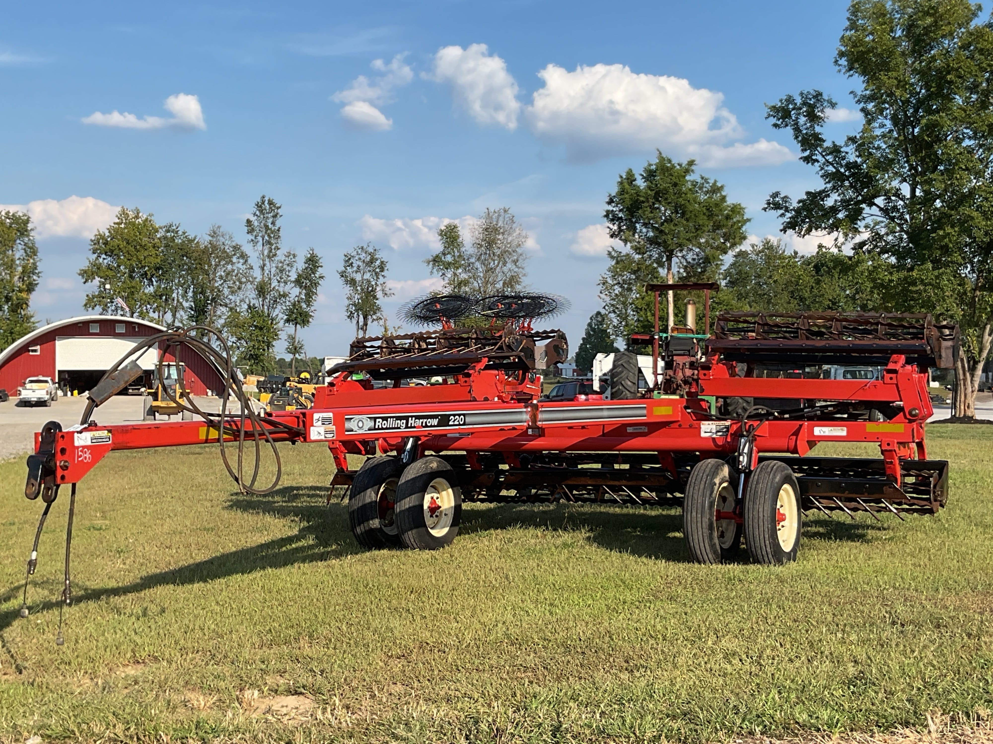 Unverferth 220 Equipment Image0