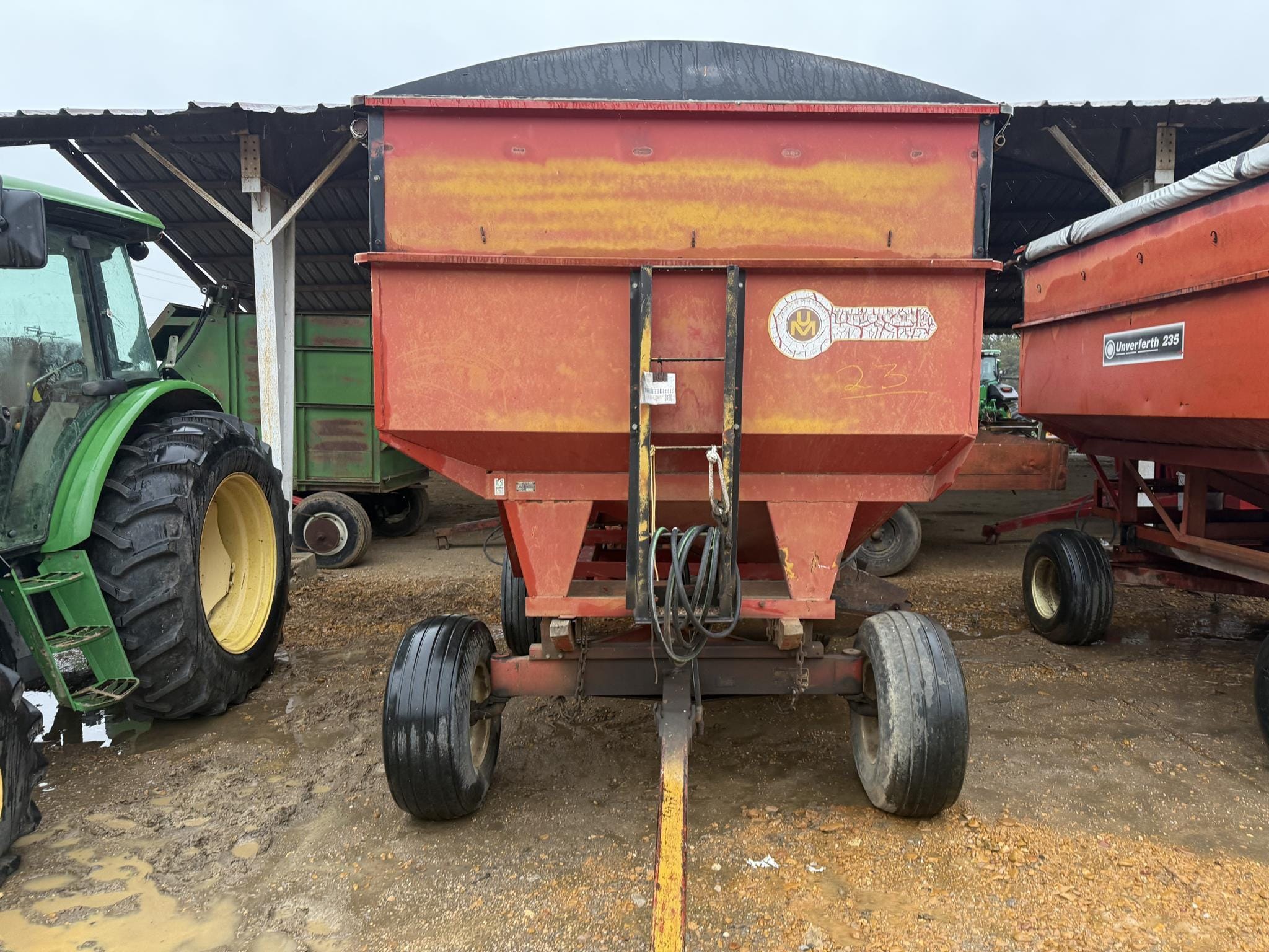 Unverferth 230 Equipment Image0