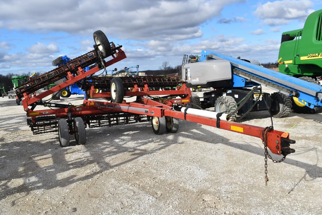 Image of Unverferth 225 Primary image