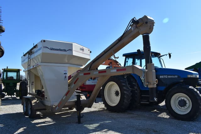 Image of Unverferth Seed Runner 2750 equipment image 3