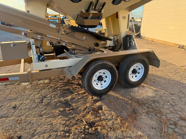 Image of Unverferth 2755XL equipment image 3