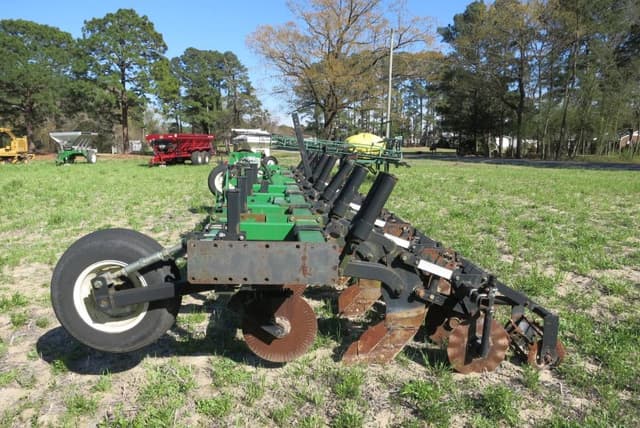 Image of Unverferth Ripper-Stripper 330 equipment image 2