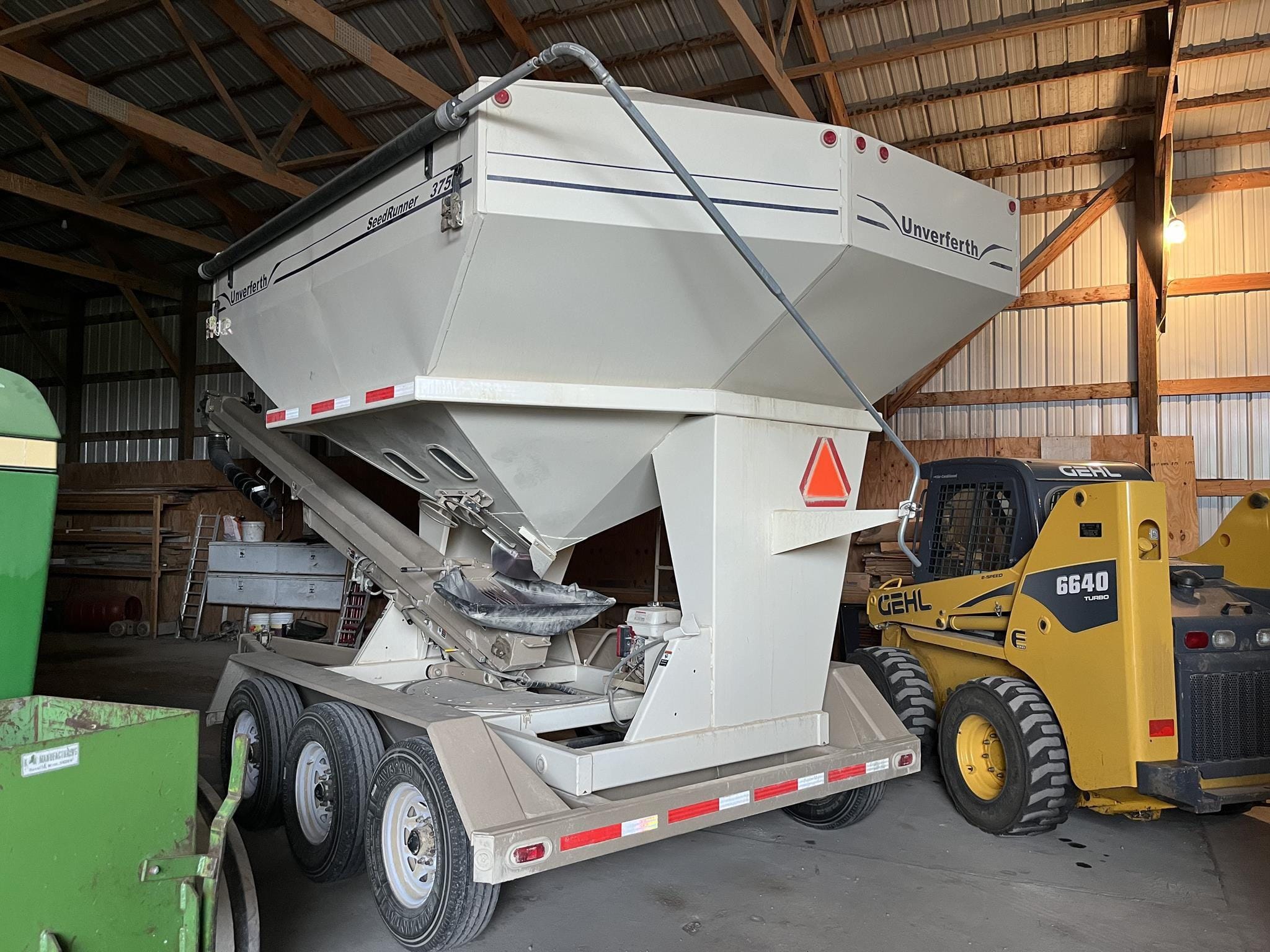 Main image Unverferth 3750