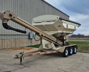 Unverferth Seed Runner 3755 Image