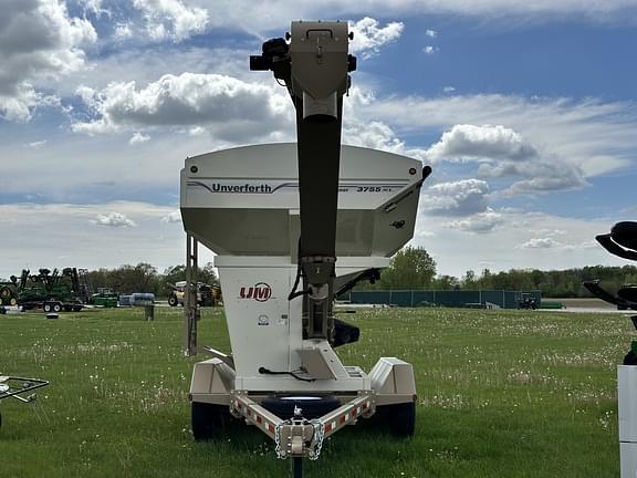 Image of Unverferth Seed Runner 3755XL equipment image 1
